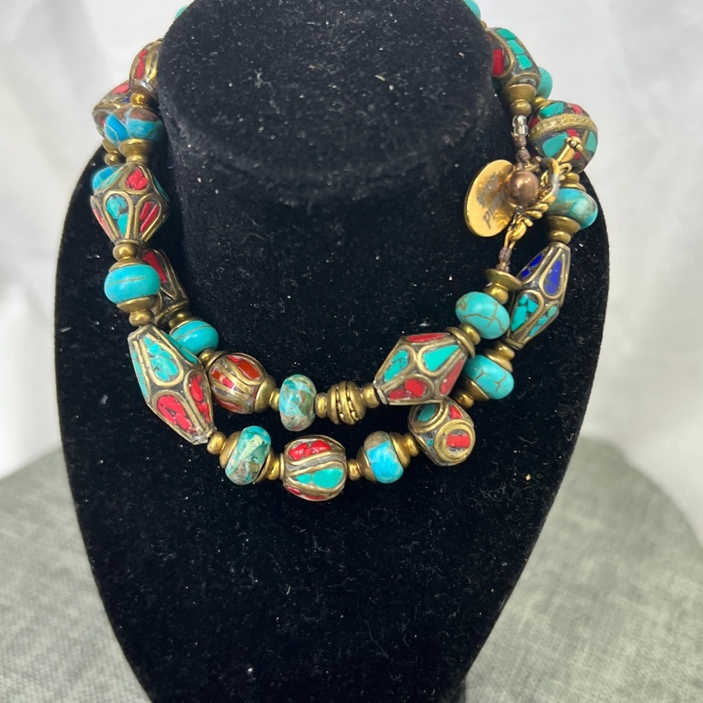 Vintage Beads Turquoise, Coral And Lapis Trim in Brass With 18KT Gold Filled☑️